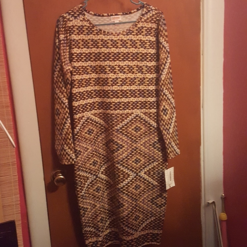 Lularoe Gorgeous elegant Debbie fitted dress